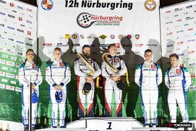 NLS Round 6 winning drivers Jakub Giermaziak (center left) and Christian Krognes (center right)