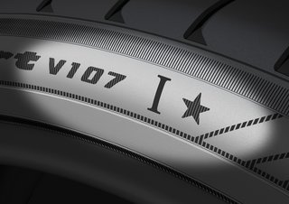 ★ mark (star mark) to indicate approval of technical capabilities, quality, and reliability *The photo shows the high-performance specification tyre for the 22-inch size intended for the BMW XM