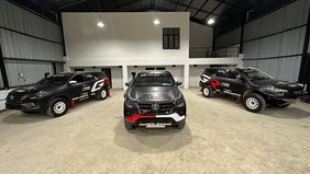 Az idei AXCR-en részt vevő Toyota Fortunerek
