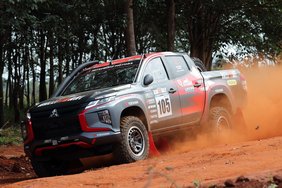 #105 Mitsubishi Triton