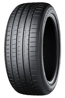 [Translate to Spanish:] The ADVAN Sport V107,  size 275/35R22 104Y,  adopted as OE on  Mercedes-AMG EQS 53 4MATIC+
