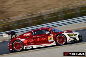 Hitotsuyama Audi R8 LMS racing to 1st place finish in the GT300 class